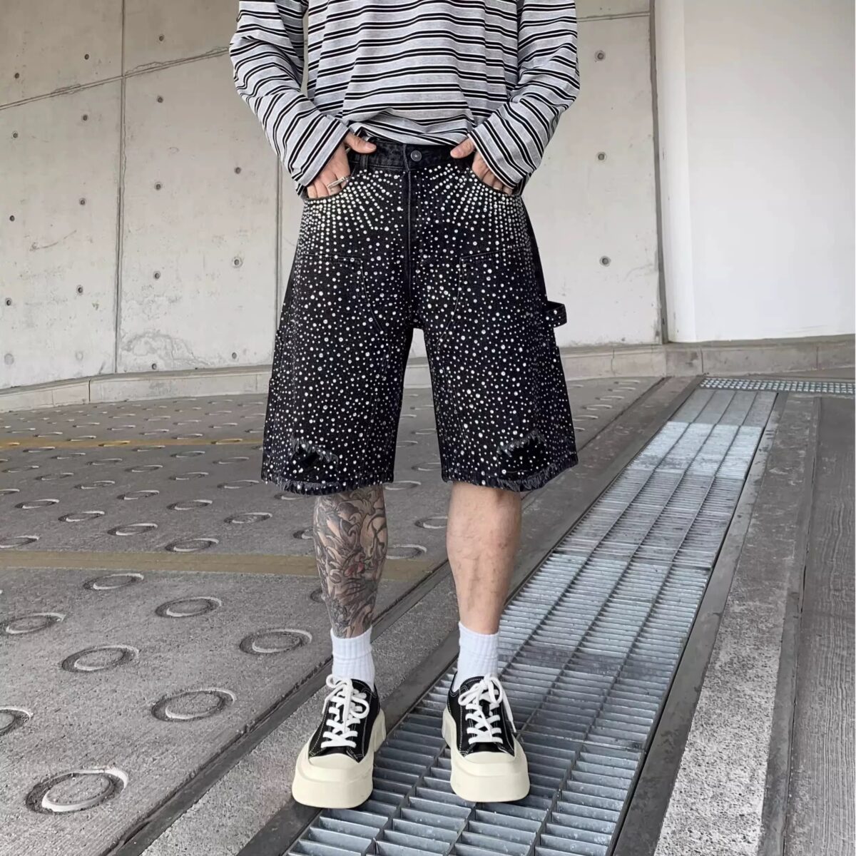 日本滿天星燙鑽痞帥五分牛仔短褲男款夏季薄款寬松百搭潮流休閑褲